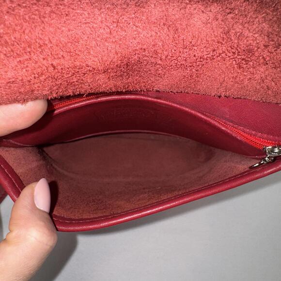 Vintage Red Leather Bag - Picture 4 of 7